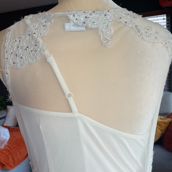 Vintage WEDDING DRESS - Picture 6 of 16